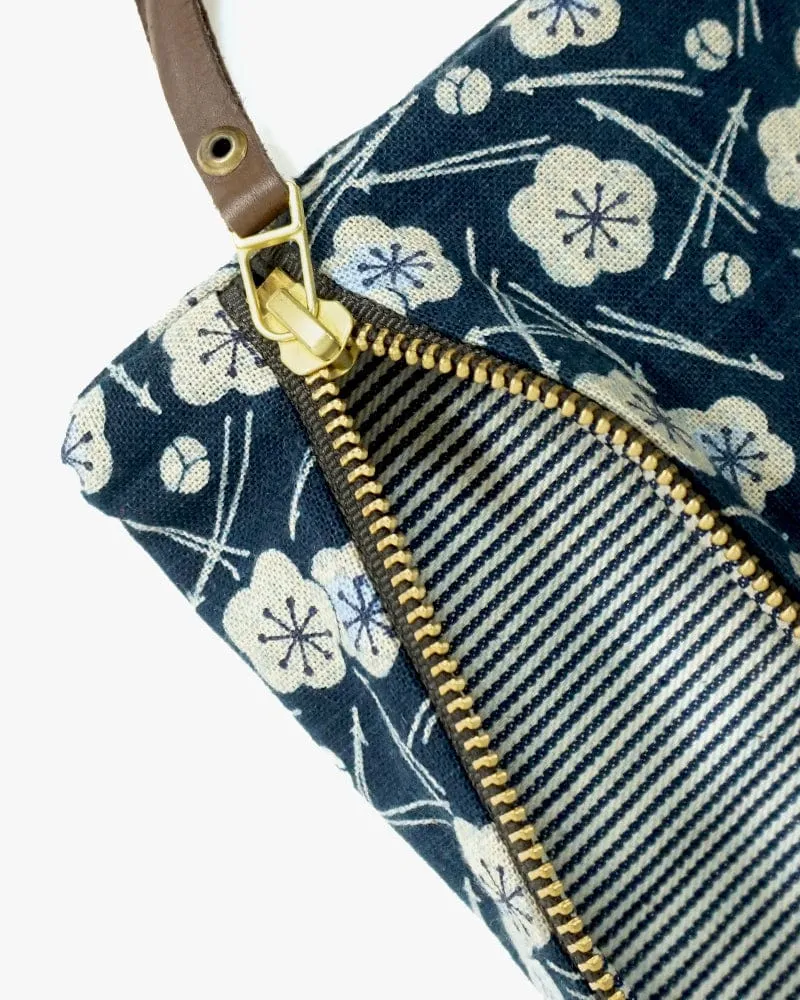 Kiriko Original, Flat Zipper Pouch, Medium, Plum and Pine
