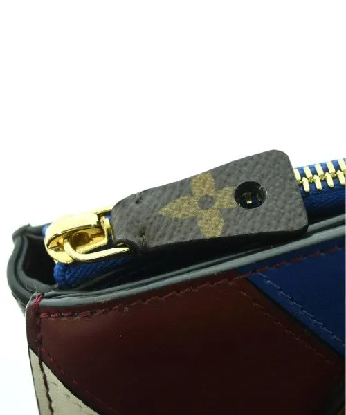LOUIS VUITTON Totes