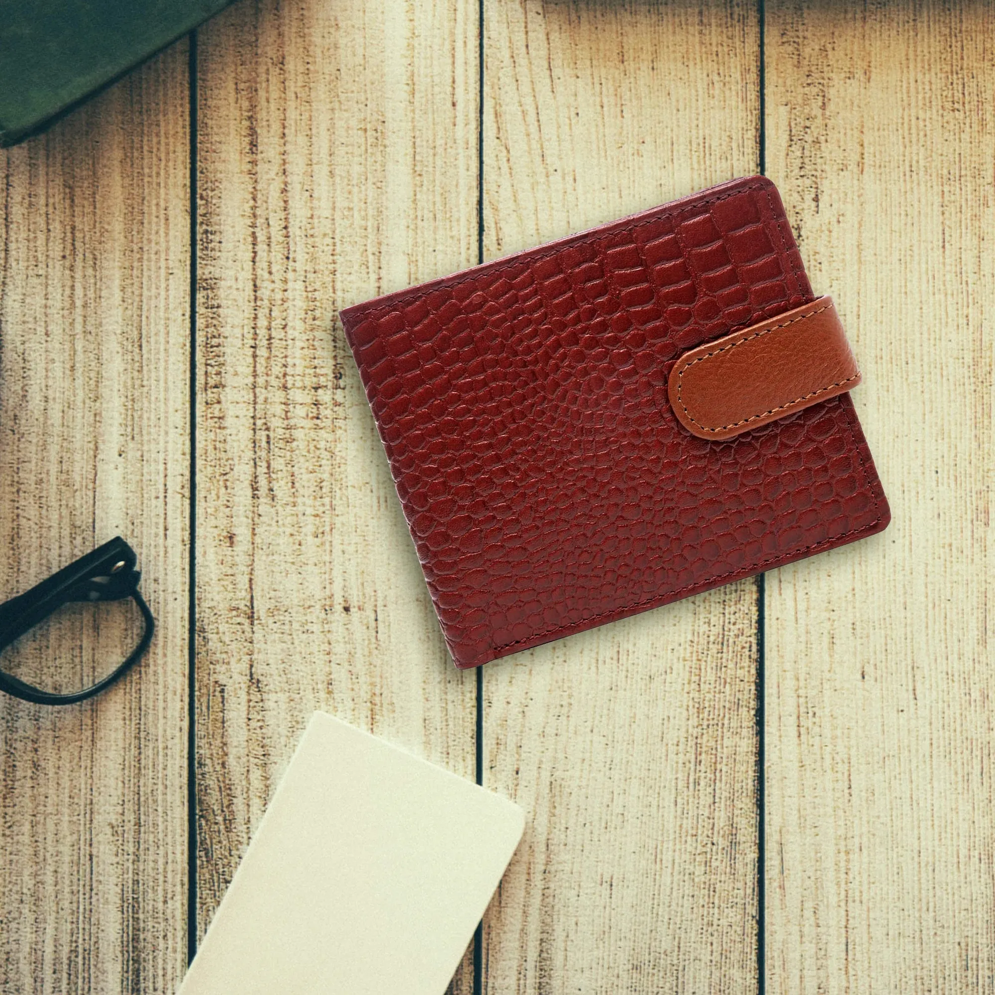 Teakwood Unisex Genuine Leather Tan Bi Fold RFID Solid Wallet